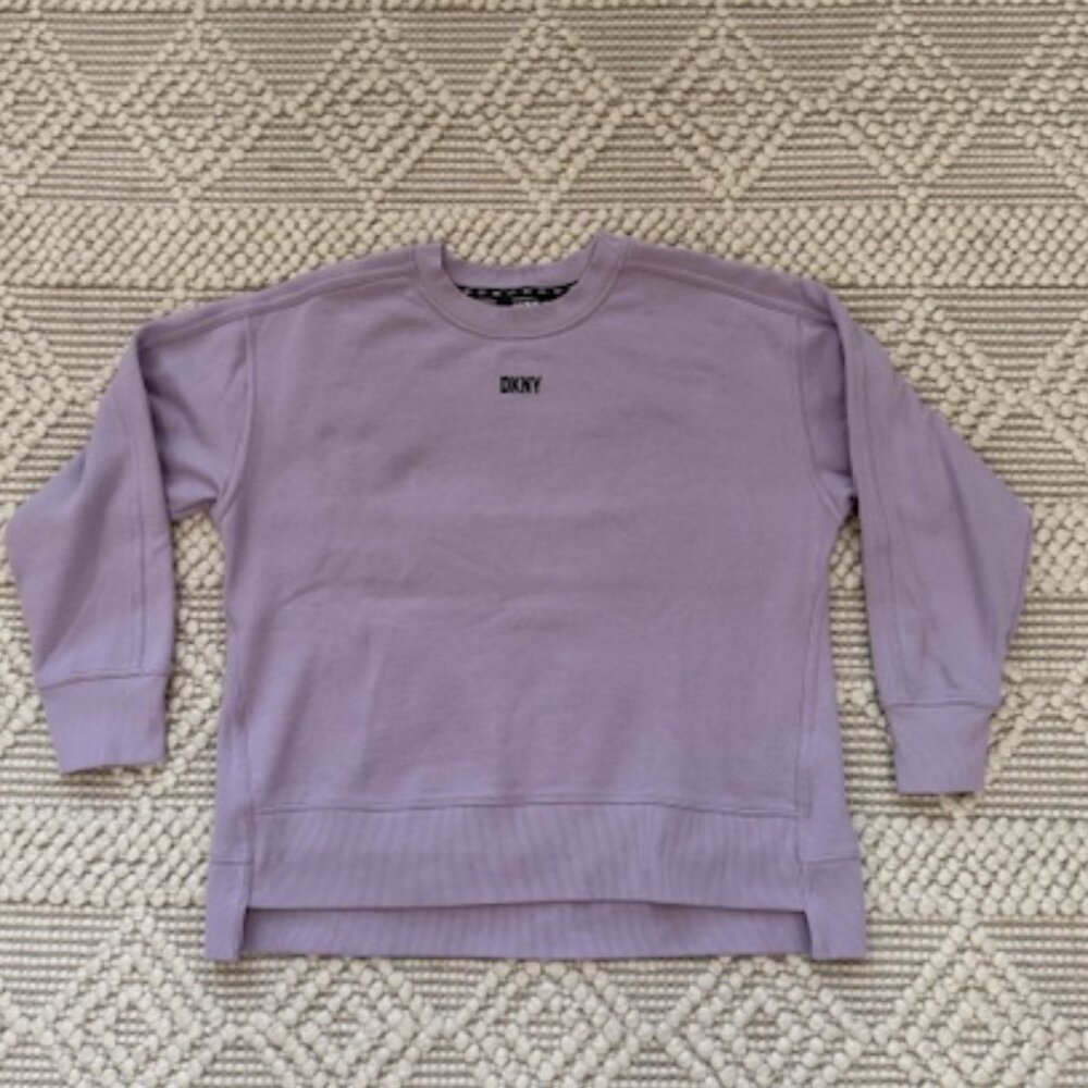 DKNY Women's Soft Long Sleeve Crewneck Comfy Fleece Sweatshirt EUC - Picture 2 of 6